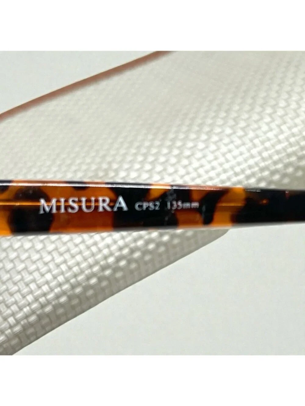 Misura Hong Kong Retro Oval Aviator Sunglasses With Gradient Lenses & Case
